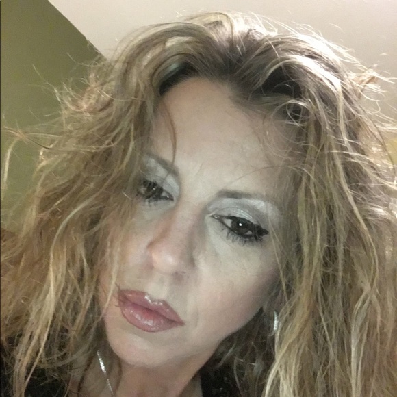 Meet your Posher, Hash - Picture 1 of 1